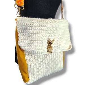 Handmade chrochet crossbody purse.